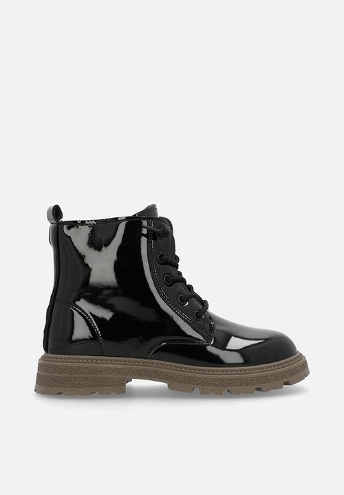 Pop Candy - Glossy faux leather lace-up boots - black