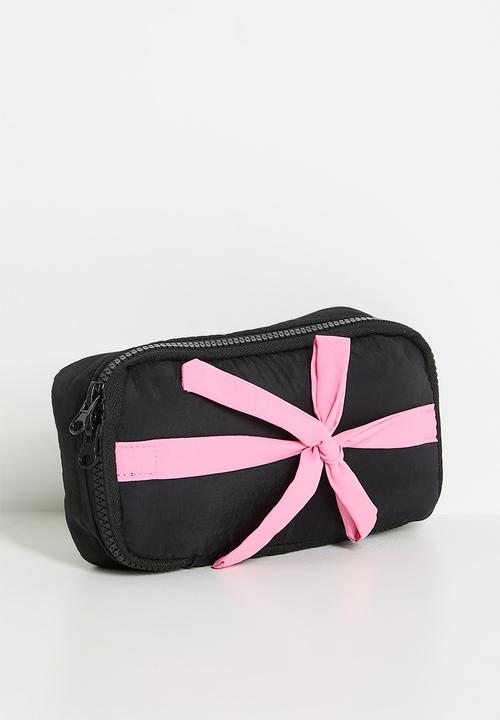 Pop Candy - Cosmetic bag with contrast bow - black & pink