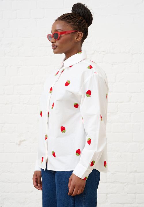 Me&B - Embroidered Cotton Shirt - Strawberry