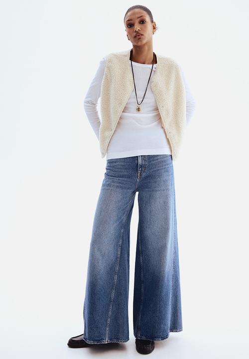 H&M - Teddy gilet - light beige 
