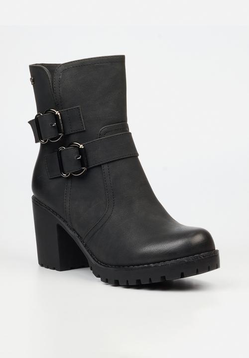 Butterfly Feet - Esther 8 boot - black