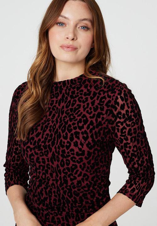 Izabel London - Half Sleeve Mid Calf Buronout Animal Print Dress - Maroon