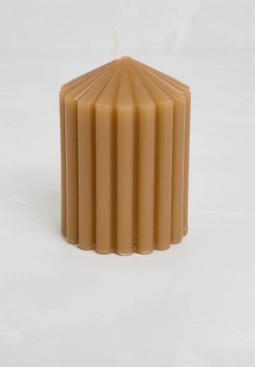 Reeded Pillar Candle - Brown