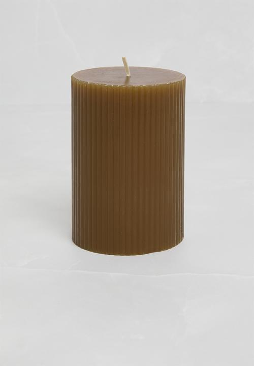 Wide Ribbed Pillar Candle - Mud