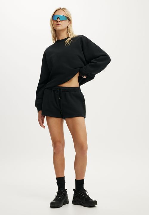 Cotton On - Plush Crew Sweatshirt - Black