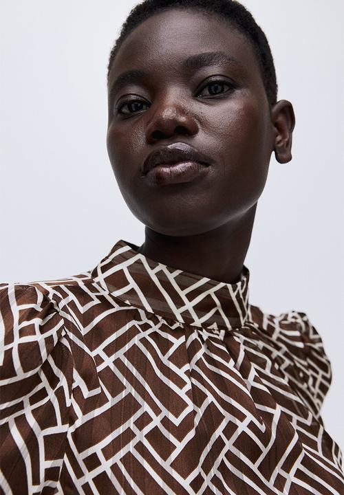 H&M - Stand-collar blouse - brown patterned