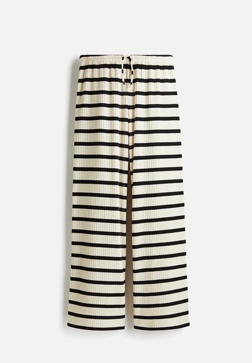 H&M - Wide rib-knit trousers - light beige striped