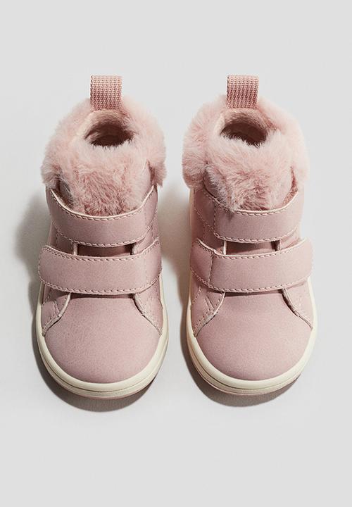H&M - Warm-lined hi-top trainers - light pink