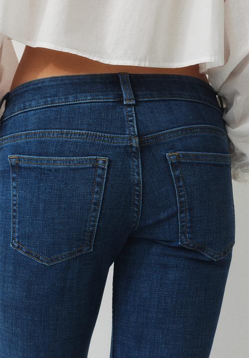 H&M - Flared low jeans - denim blue
