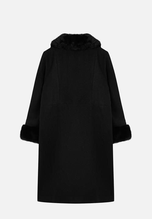 Trendyol - Plus Wool Blend Stamp Coat with Fur Collar and Sleeve Detail - Black