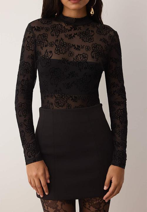 Trendyol - Lined Floral Patterned Stand Collar Knitted Tulle Body - Black