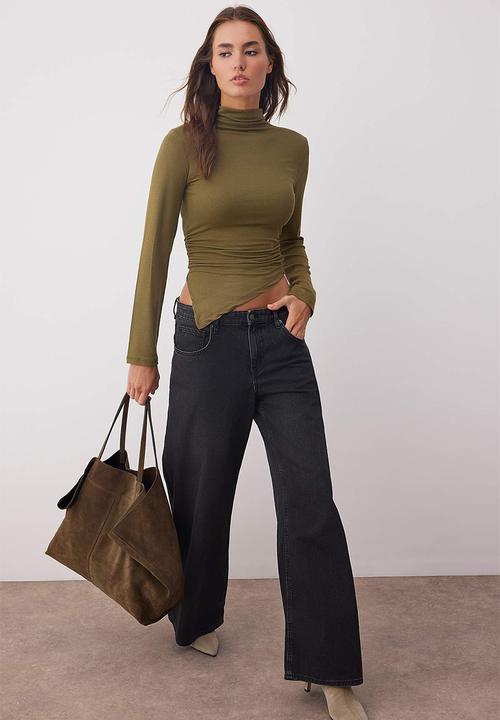 Trendyol - Fitted Gathered/Drape Detail Stand Collar Knitted Blouse - Khaki