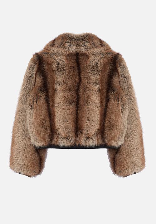 Trendyol - Oversize Mold Rubber Detailed Bomber Fur Coat - Brown