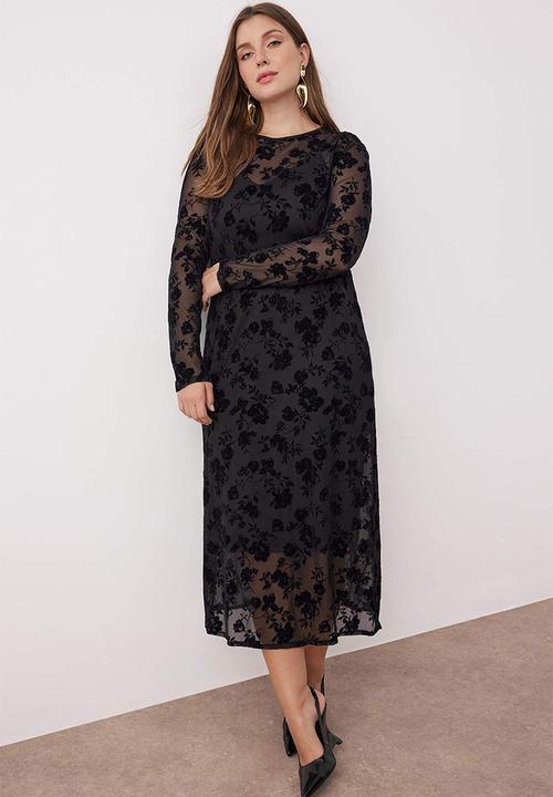 Trendyol - New Year Crew Neck A-Line Floral Pattern Maxi Plus Size Knitted Tulle Dress - Black