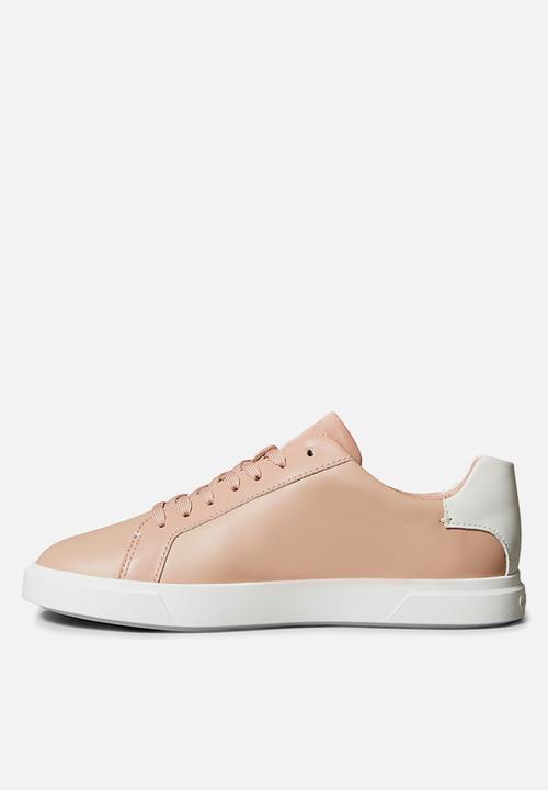 Calvin Klein - Low Pro - Tuscany