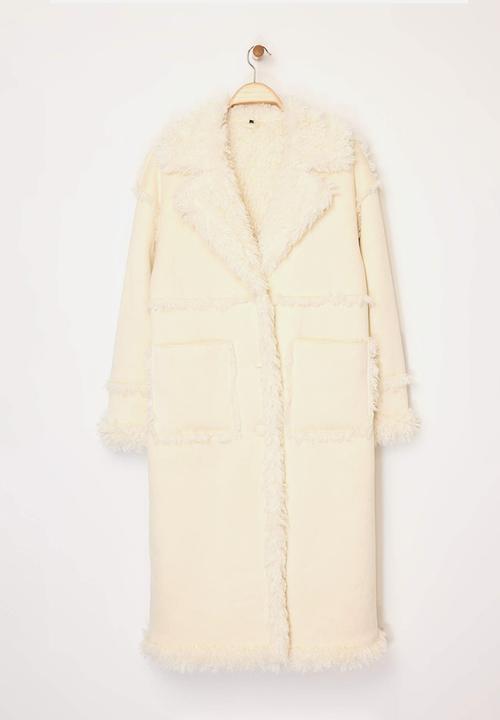 Trendyol - Faux Fur Mono Closure Oversized Long Suede Coat - Ecru