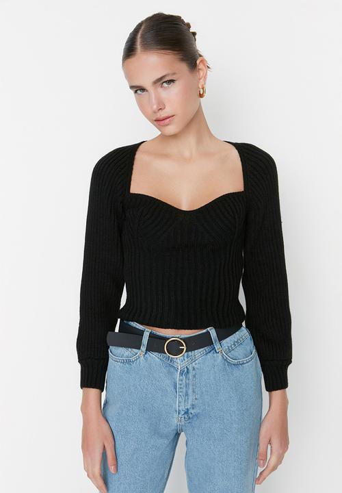 Trendyol - Crop Heart Collar Knitwear Sweater - Black