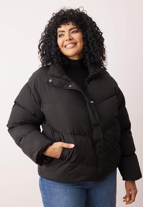 Trendyol - Plus Puffer Jacket - Black
