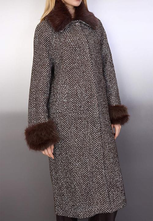 Trendyol - Fur Detailed Houndstooth Mono Closure Oversize Long Cashmere Coat - Brown