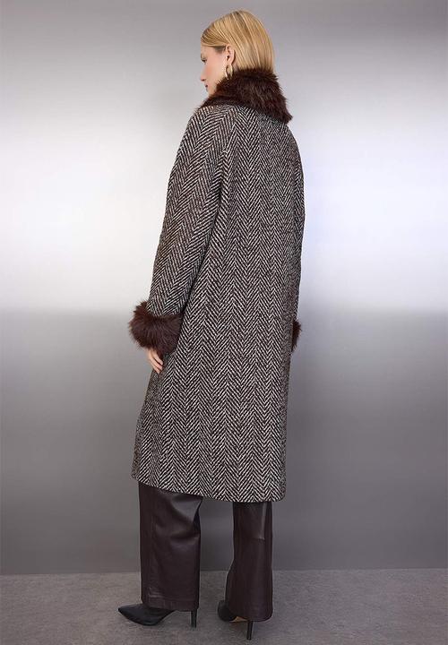 Trendyol - Fur Detailed Houndstooth Mono Closure Oversize Long Cashmere Coat - Brown