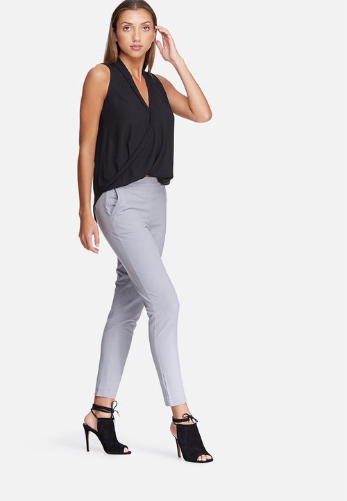 dailyfriday - Sleeveless wrap front top