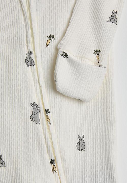 Cotton On - Bundle Organic Pointelle Zip Romper & Bubbysuit - Milk/Bunny Tails & Midgreymarle/Bunny