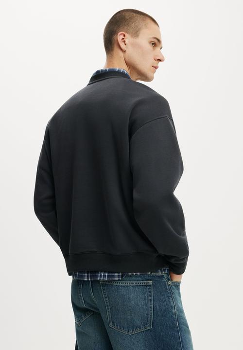 Cotton On - Box Fit Crew Sweater - Washed Black