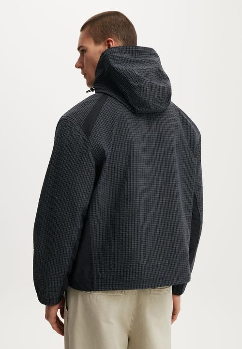 Cotton On - Hooded Spray Jacket - Slate Check