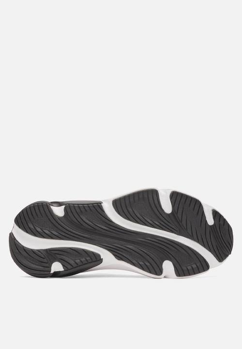 Under Armour - ROGUE 6