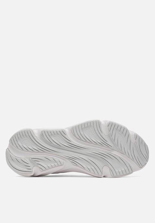 Under Armour - ROGUE 6