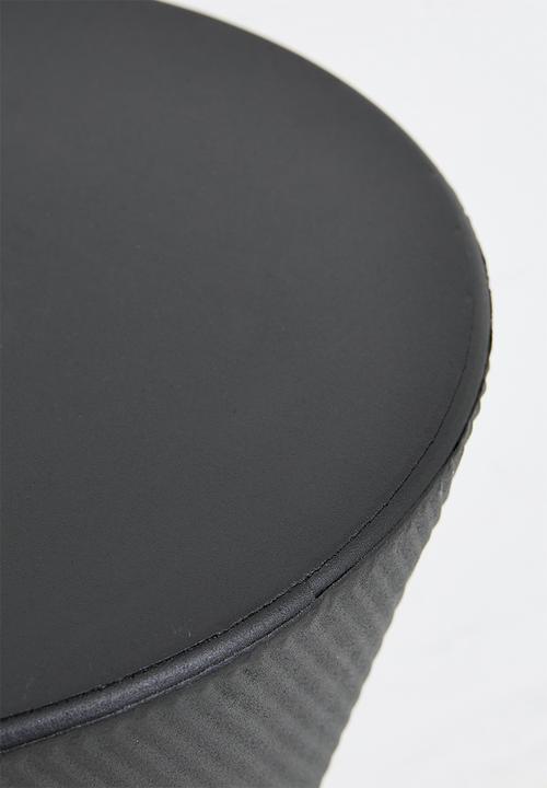 H&S - Strata Side Table - Black