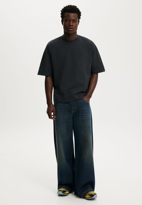 Cotton On - Y2K Super Baggy Jean - Vermont Blue