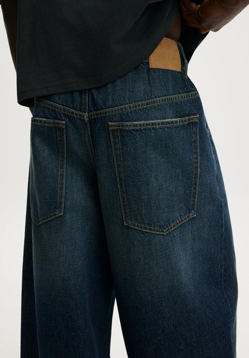 Cotton On - Y2K Super Baggy Jean - Vermont Blue