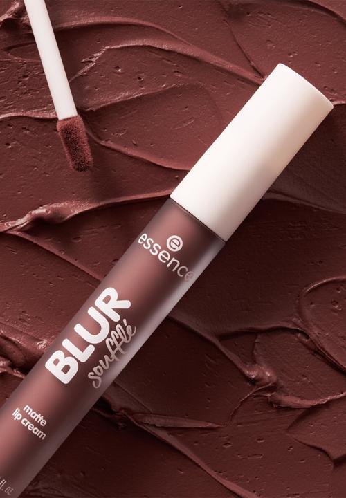 essence - BLUR Soufflé Matte Lip Cream - 01 Deep Scroll