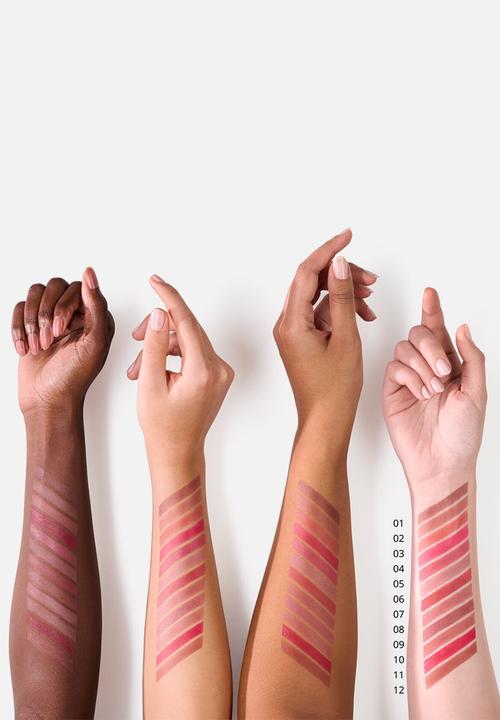 essence - BLUR Soufflé Matte Lip Cream - 01 Deep Scroll