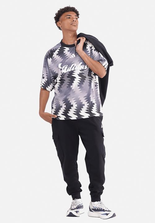 adidas Performance - Essentials Feelcozy Fleece Cargo Joggers - Black