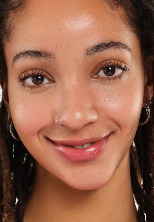 essence - Silky Blur Hydrating Longwear Concealer - 170