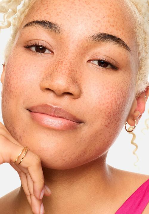essence - Silky Blur Hydrating Longwear Concealer - 180