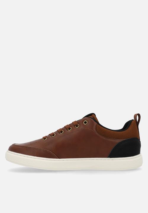 POLO - Textured Sneaker - Tan