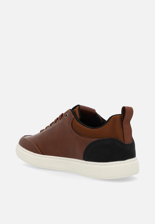 POLO - Textured Sneaker - Tan