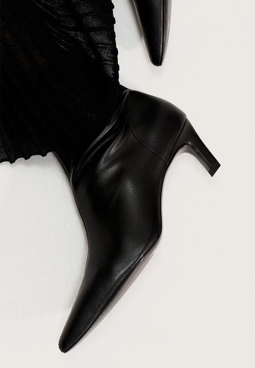 H&M - Heeled sock boots - black