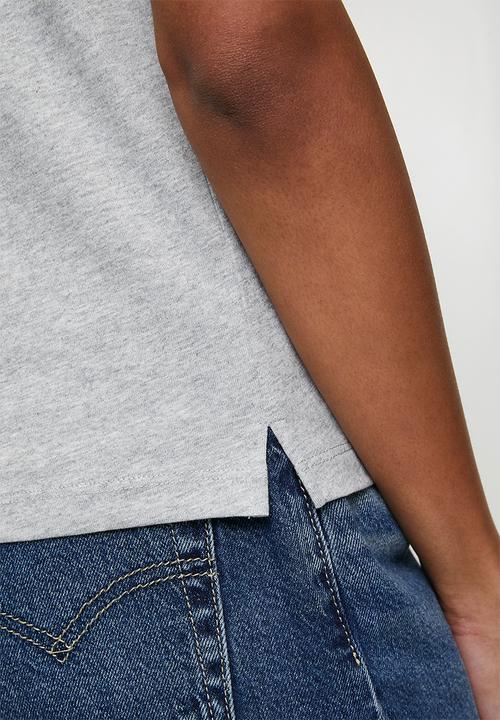 GUESS - Krystal Triangle Tee - Light Melange Grey