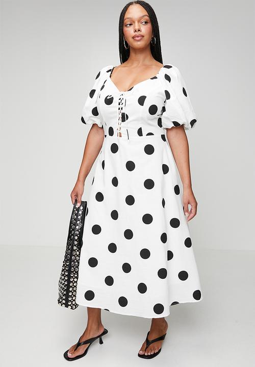 Me&B - Plus Spot Linen Blend Dress with Lace Up Detail - White