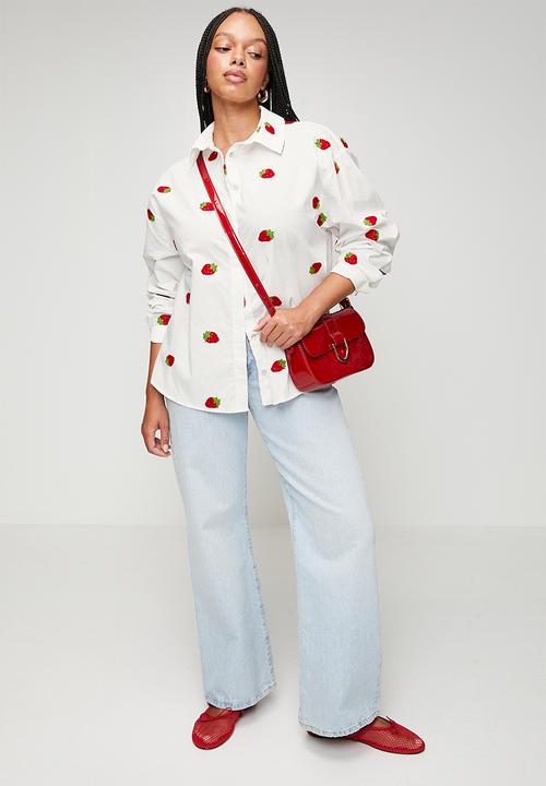 Me&B - Plus Embroidered Cotton Shirt - Strawberry