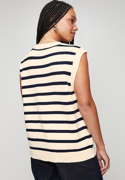 Me&B - Plus Knitwear Vest with Heart Buttons - Navy Stripe