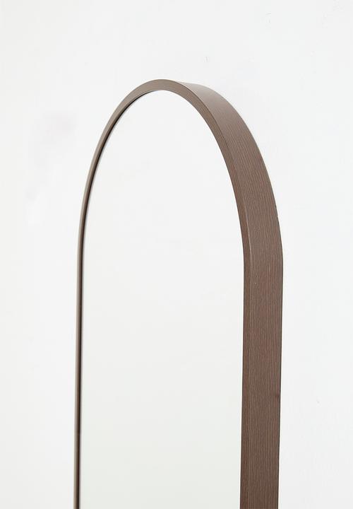 H&S - Ollie oval mirror - Walnut