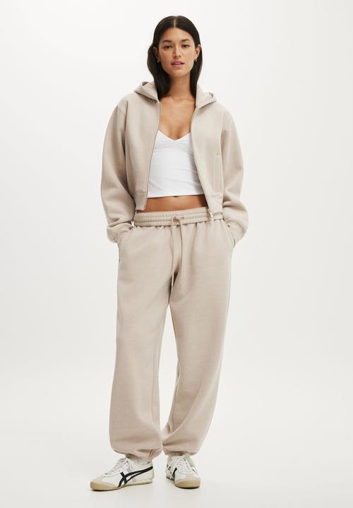 Cotton On - Plush Boyfriend Jogger - Sesame Marle