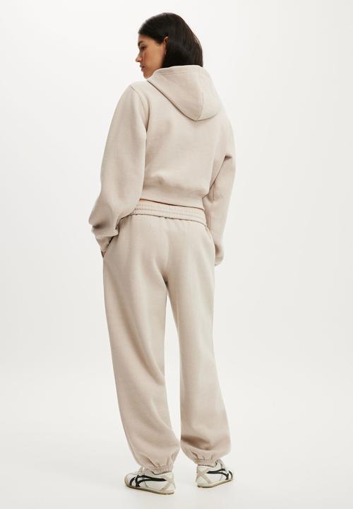 Cotton On - Plush Boyfriend Jogger - Sesame Marle