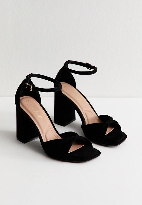 New Look - Winding twist vamp heel - black