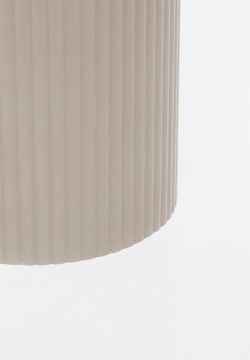 H&S - Roma Ribbed Pillar Candle - Cement